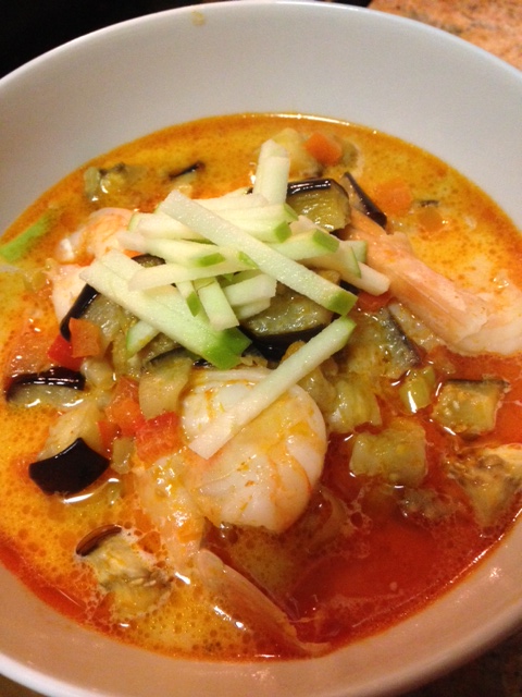 Red Curry with Shrimp & Apple